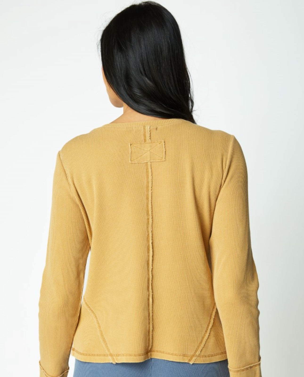 Escape V-Neck Tee (Honey)