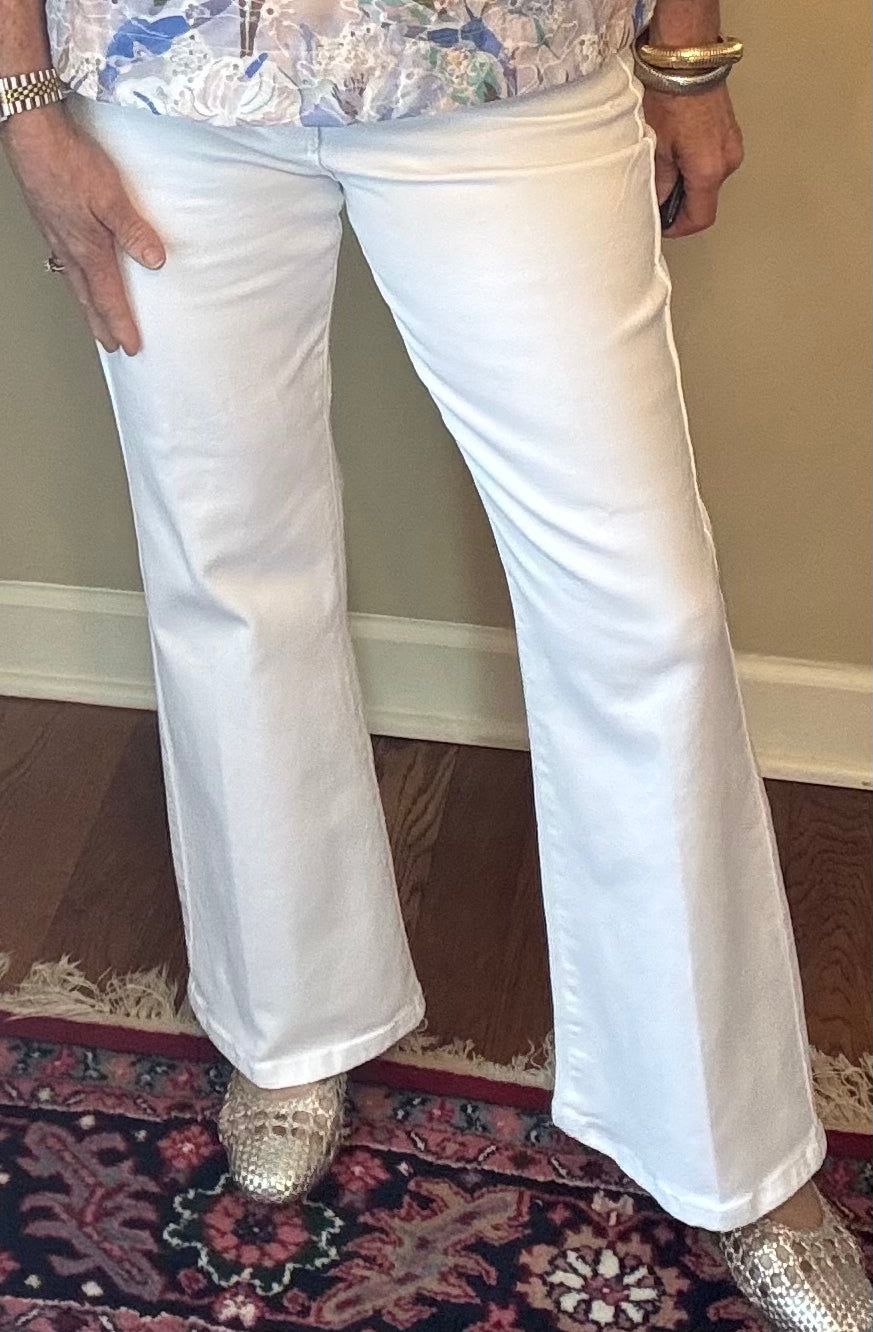 Liverpool Lucy High Rise Bootcut White Jean