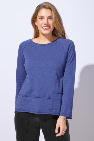 Escape Cotton SLB Pocket Capri (Resort Blue)