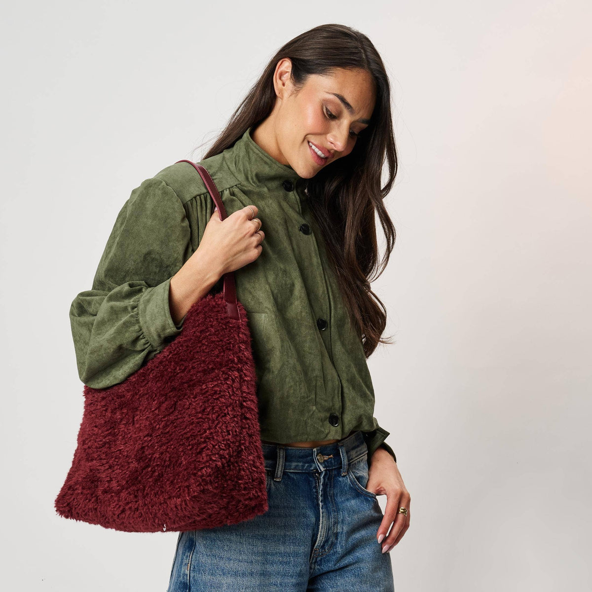 Neve Sherpa Tote: Burgundy