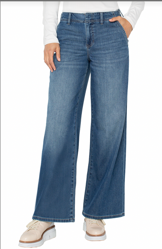 Liverpool Weekender Wide Leg in Walnut Creek