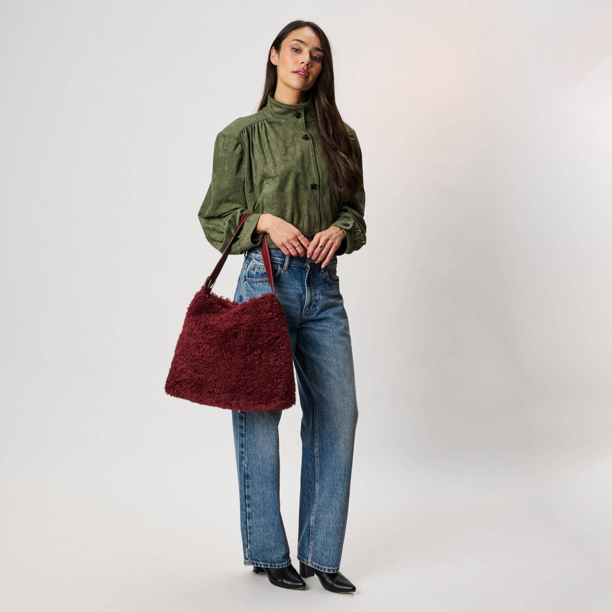 Neve Sherpa Tote: Burgundy