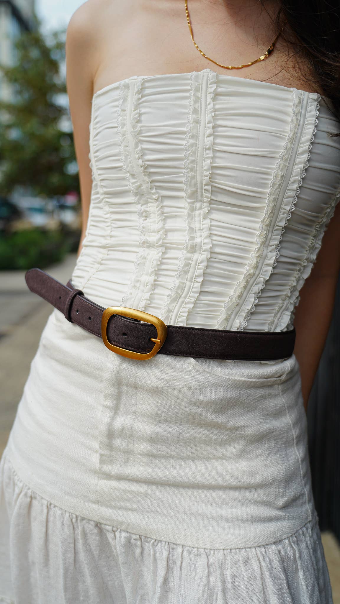 Suede Belt with Organic Shape Buckle | Everyday accessory: Chocolate / Large