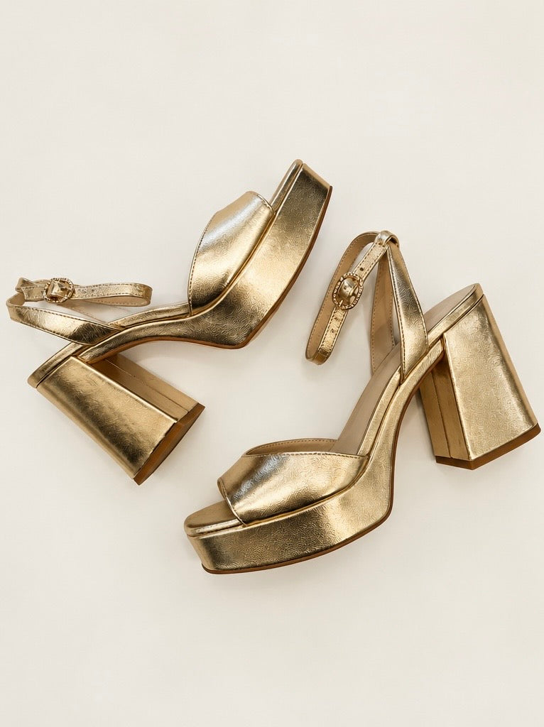 Dolce Vita Felica Gold Heel