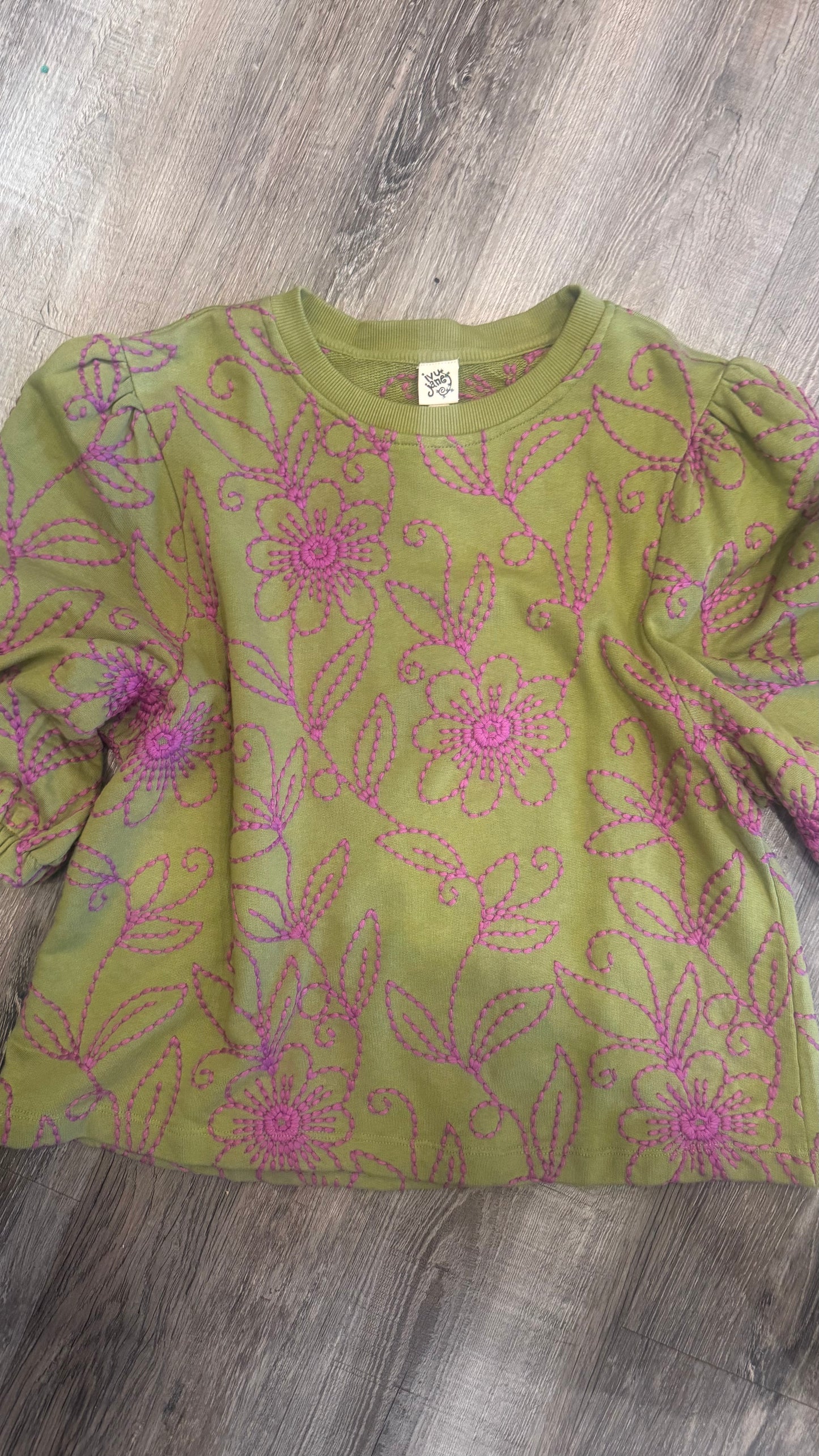 Ivy Jane Floral Vines Knit Top in Green