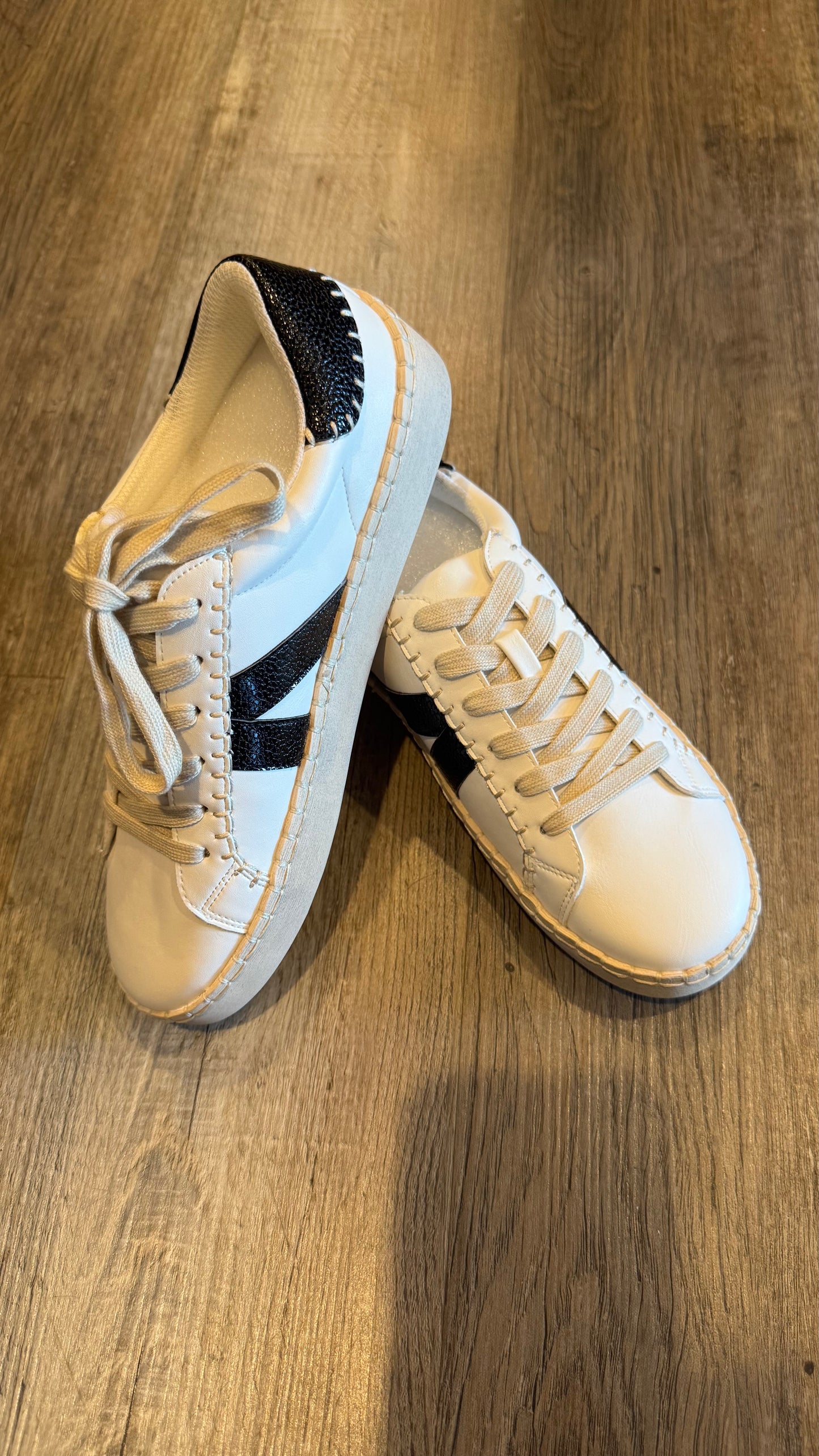 Hey Girl Tennis Shoe