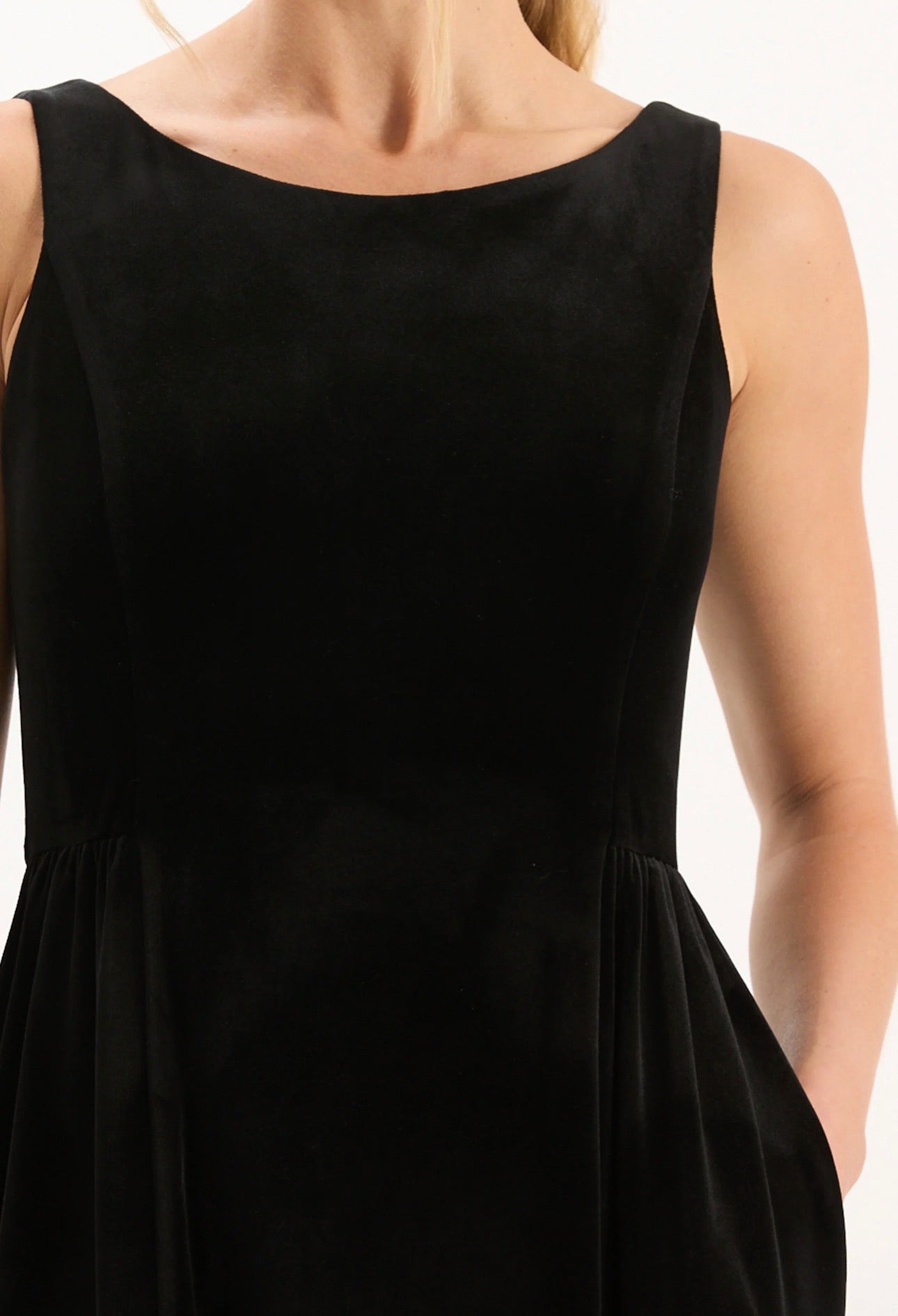 tyler boe-Audrey Velvet Midi