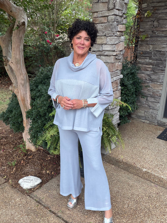 IC 2 Piece Gray Comfort Set