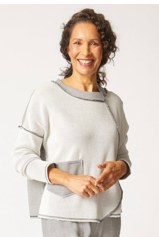 Habitat Opposites Attract Pullover in Winter White