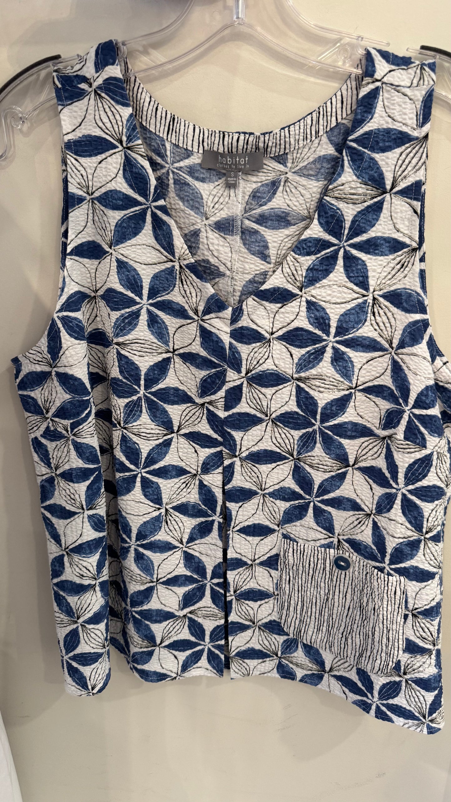 Habitat Crinkled Crepe Floral Mix Pleat Tank