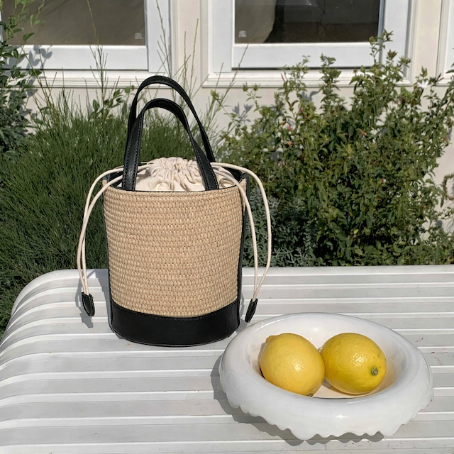 P25035 Straw Bucket/Crossbody Bag: 04 Blue
